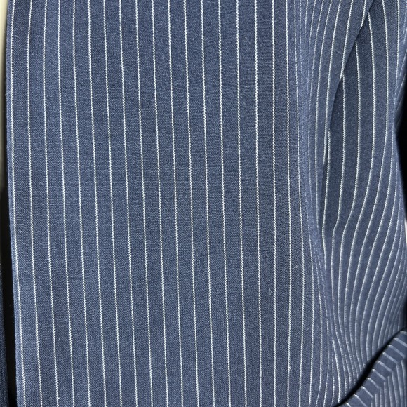 NWOT Tahari Arthur Levine Blue Pinstripe Skirt & Jacket Business Suit Size 8 - Picture 10 of 16